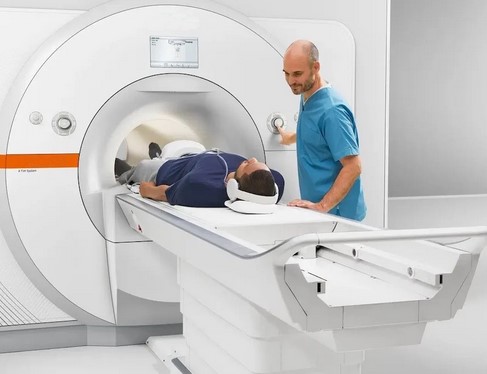 МРТ тазобедренного сустава на закрытом томографе