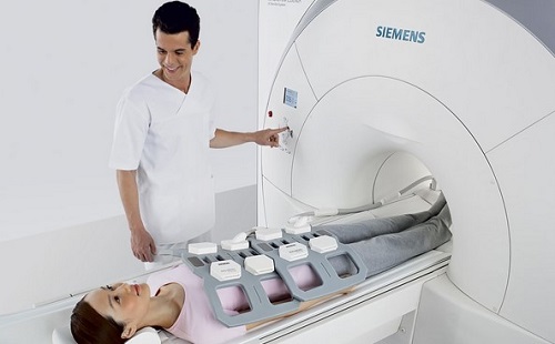 Процедура МРТ брюшной полости на закрытом томографе