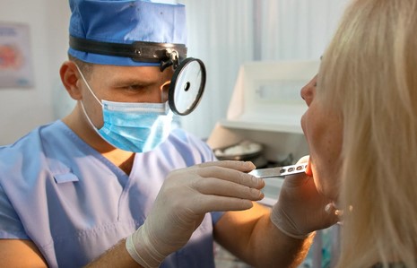 В проведении МРТ носоглотки и пазух носа