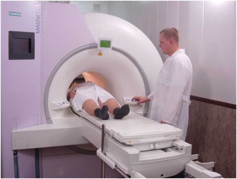 МР-сканер с закрытым контуром