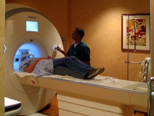 Исследование сосудов головы на закрытом томографе